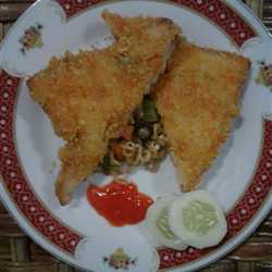 Sandwich Mie Ayam Jamur